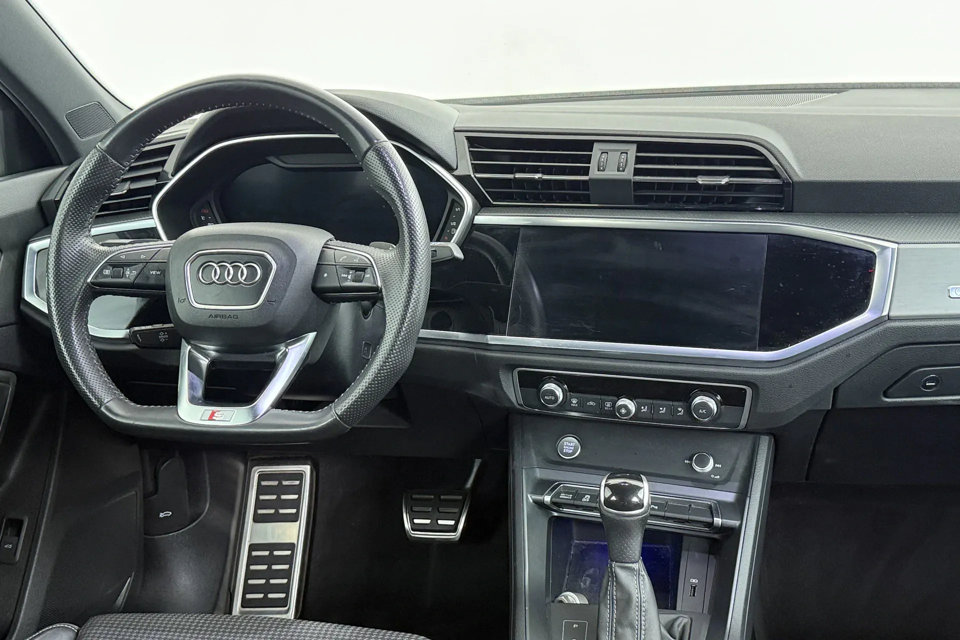 Audi Q3 en leasing sans apport à Strasbourg — vue 4