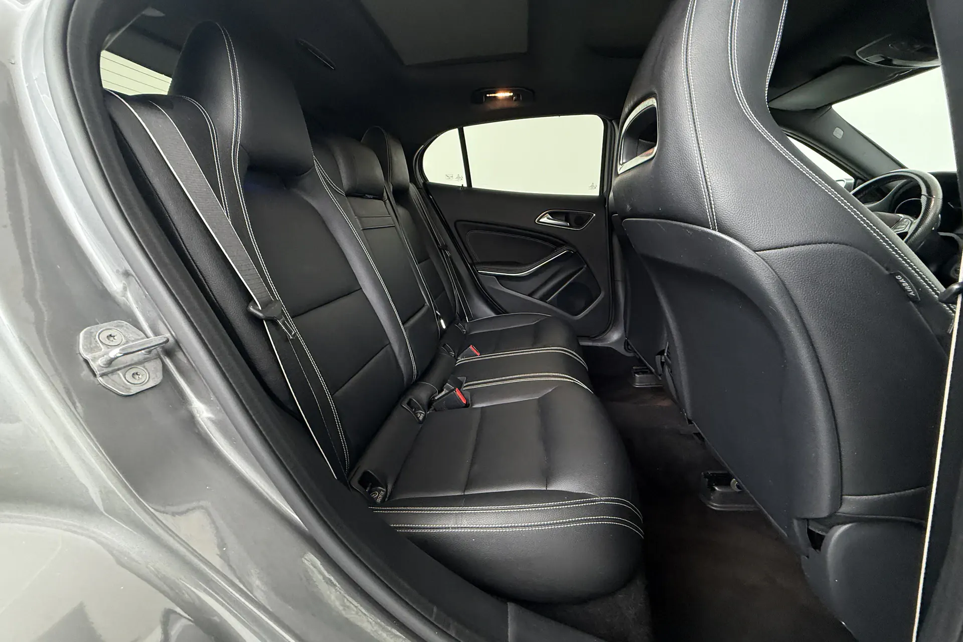 Mercedes-Benz GLA Strasbourg vue 5 Mercedes-Benz GLA en leasing sans apport à Strasbourg — vue 5