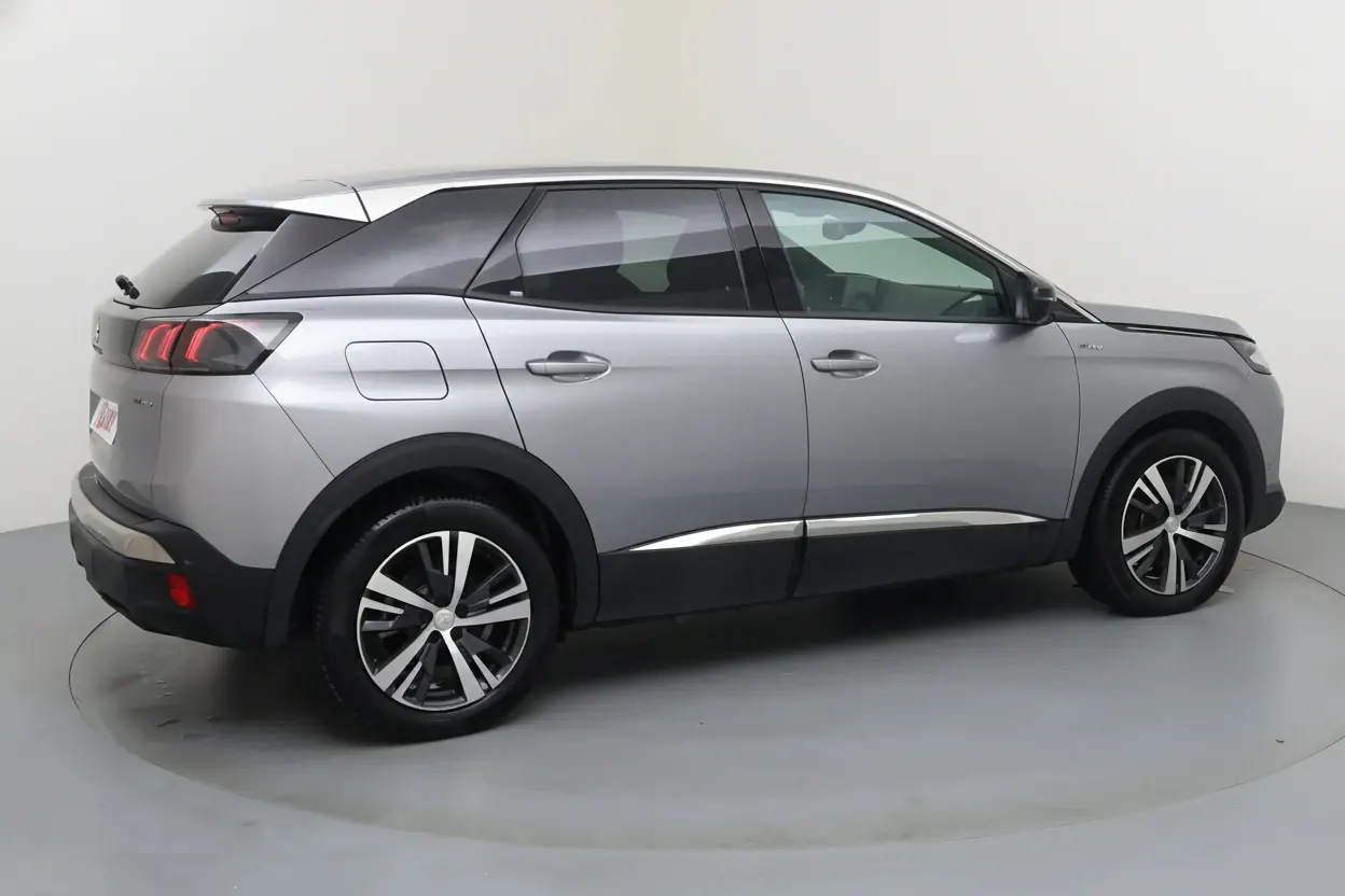Peugeot 3008 Hybride Strasbourg vue 3 Peugeot 3008 Hybride en leasing sans apport à Strasbourg — vue 3