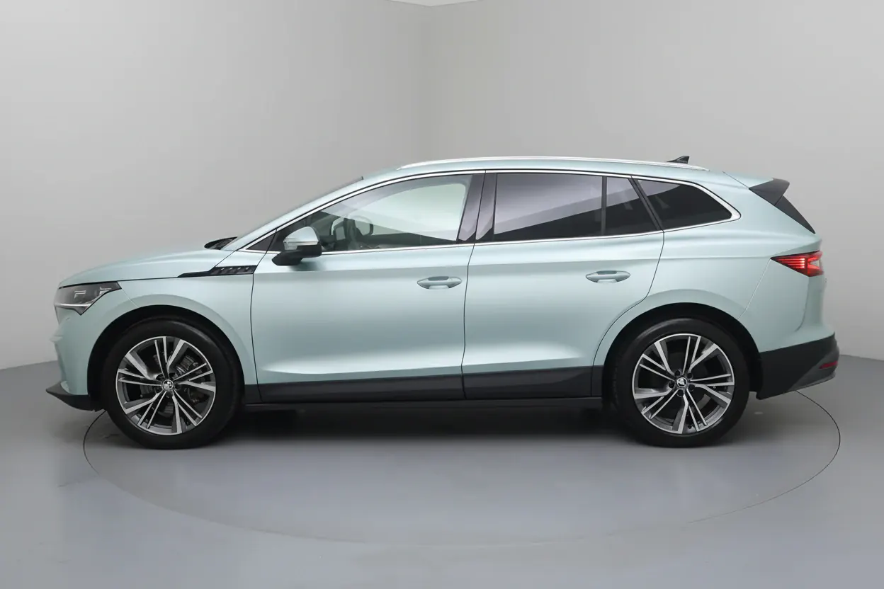 Skoda Enyaq Strasbourg vue 2 Skoda Enyaq en leasing sans apport à Strasbourg — vue 2